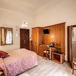 Labelle Hotel 2*