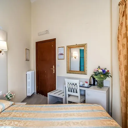 Labelle Hotel 2*