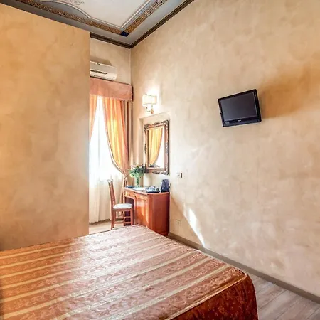 Labelle Otel 2*
